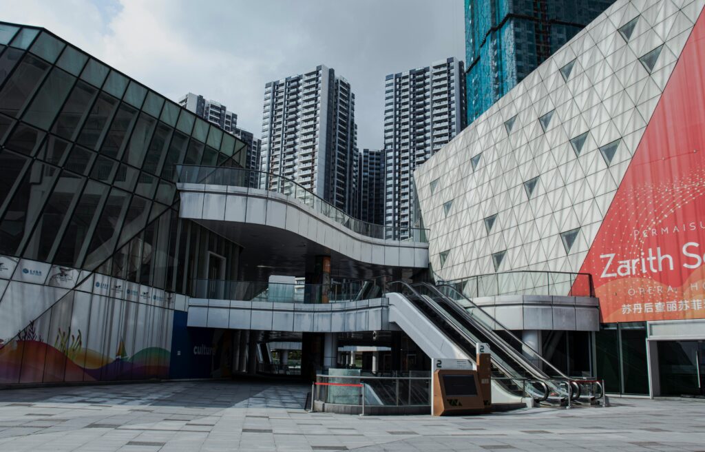 Understanding Yardi Voyager vs. Yardi Breeze: Which One Fits Your Business Needs?